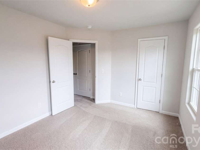 6130 Loy Court, Charlotte, NC 28214.  MLS# CAR4430387, YatesRealty ID 54094. 