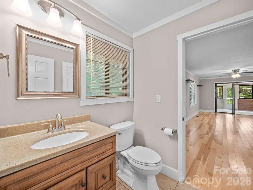 130 Brandon Road, Hendersonville, NC 28739.  MLS# CAR4429232, YatesRealty ID 54097. 