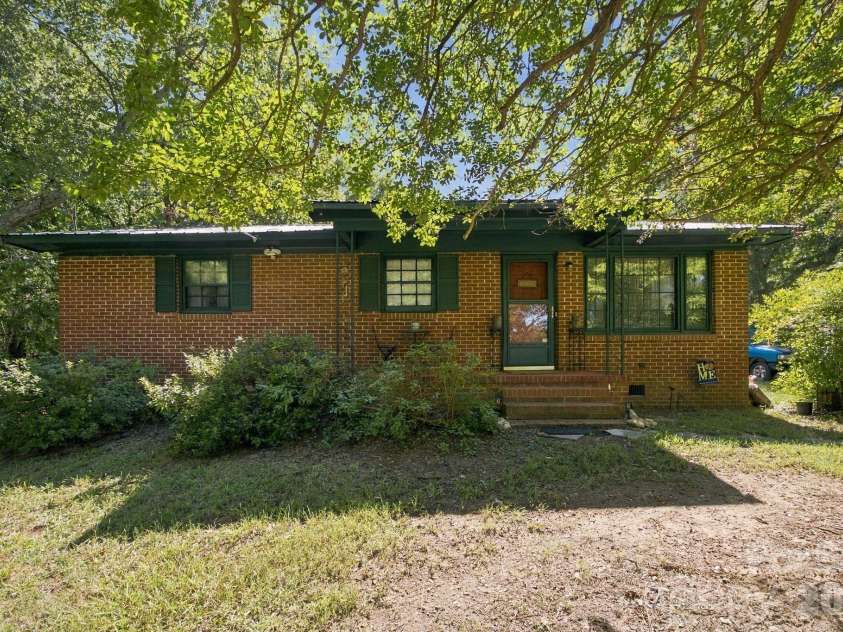 3702 Jonesville Lockhart Highway, Union, SC 29379.  MLS# CAR4429868, YatesRealty ID 54099. 