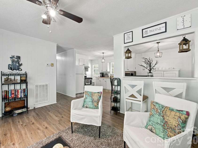 3702 Jonesville Lockhart Highway, Union, SC 29379.  MLS# CAR4429868, YatesRealty ID 54099. 