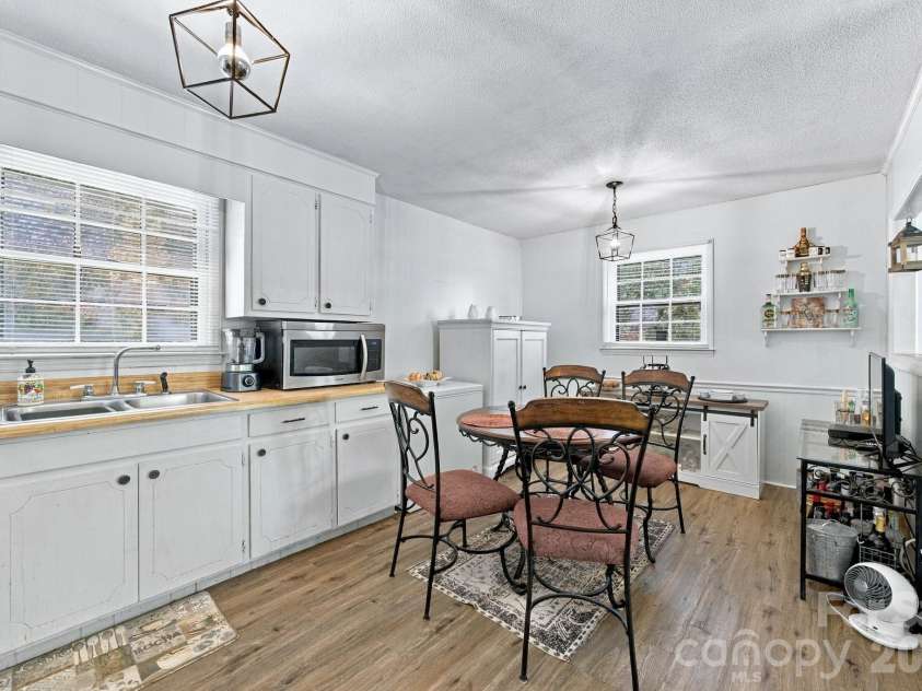 3702 Jonesville Lockhart Highway, Union, SC 29379.  MLS# CAR4429868, YatesRealty ID 54099. 