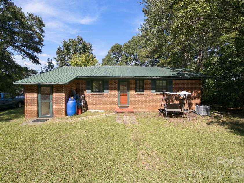 3702 Jonesville Lockhart Highway, Union, SC 29379.  MLS# CAR4429868, YatesRealty ID 54099. 