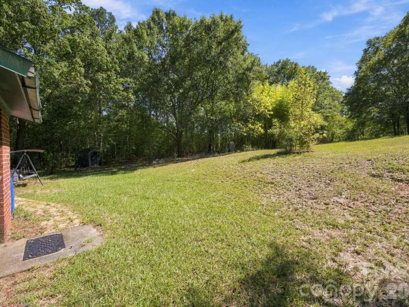 3702 Jonesville Lockhart Highway, Union, SC 29379.  MLS# CAR4429868, YatesRealty ID 54099. 