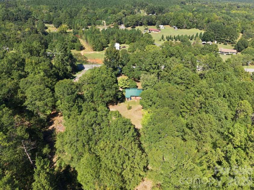 3702 Jonesville Lockhart Highway, Union, SC 29379.  MLS# CAR4429868, YatesRealty ID 54099. 