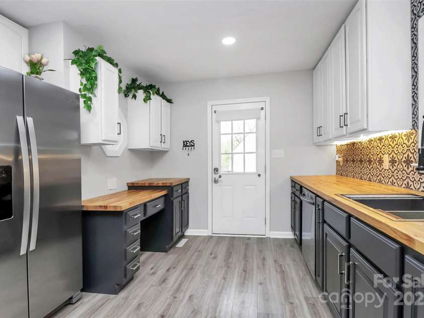 110 Shamrock Street, Concord, NC 28025.  MLS# CAR4243185, YatesRealty ID 5410. 