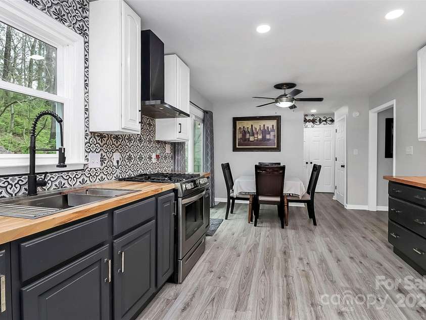 110 Shamrock Street, Concord, NC 28025.  MLS# CAR4243185, YatesRealty ID 5410. 