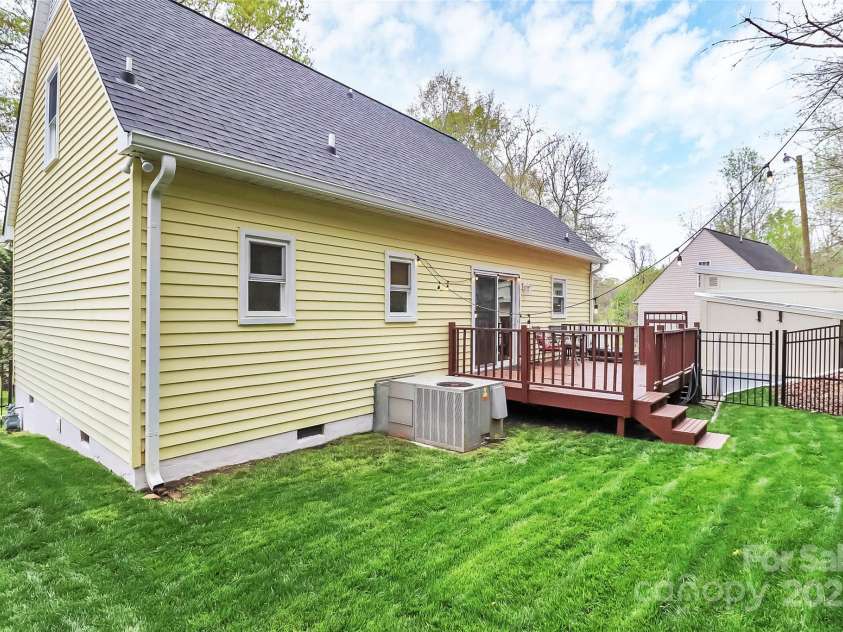 110 Shamrock Street, Concord, NC 28025.  MLS# CAR4243185, YatesRealty ID 5410. 