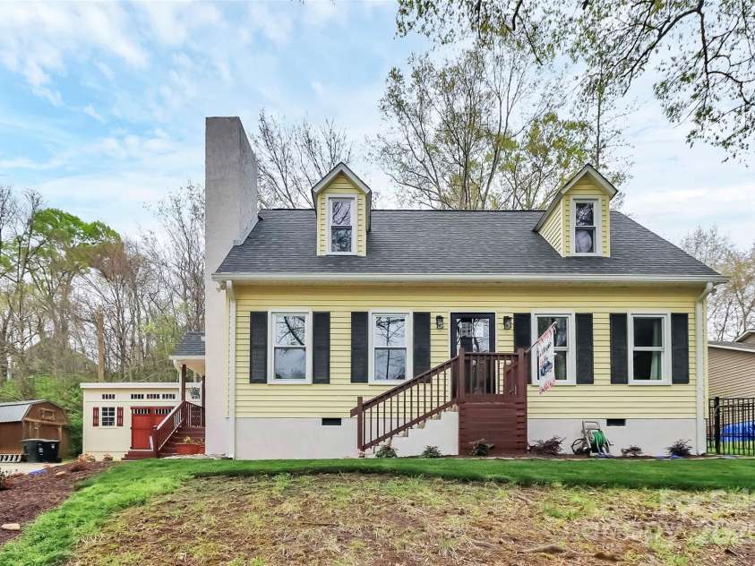 110 Shamrock Street, Concord, NC 28025.  MLS# CAR4243185, YatesRealty ID 5410. 