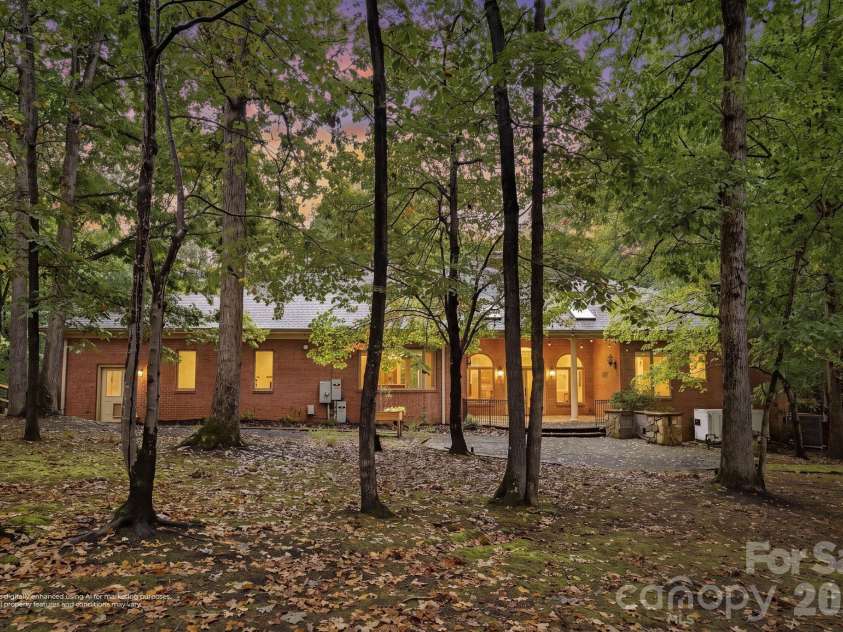 935 Woods Loop, Waxhaw, NC 28173.  MLS# CAR4429196, YatesRealty ID 54100. 