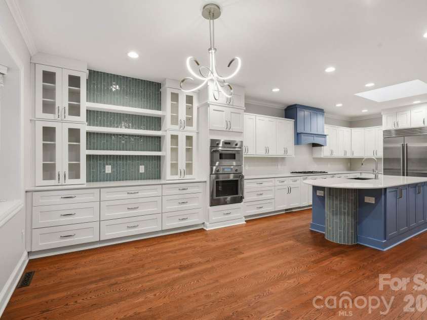 935 Woods Loop, Waxhaw, NC 28173.  MLS# CAR4429196, YatesRealty ID 54100. 