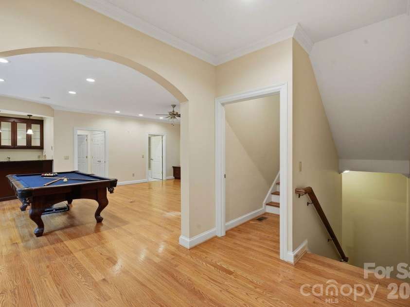 935 Woods Loop, Waxhaw, NC 28173.  MLS# CAR4429196, YatesRealty ID 54100. 