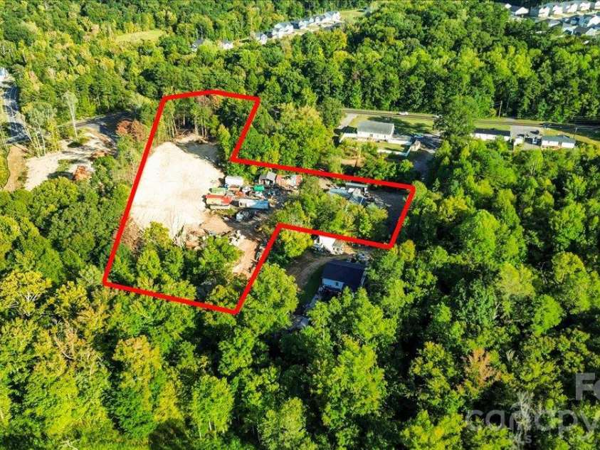 13225 Asbury Chapel Road, Huntersville, NC 28078.  MLS# CAR4430405, YatesRealty ID 54103. 