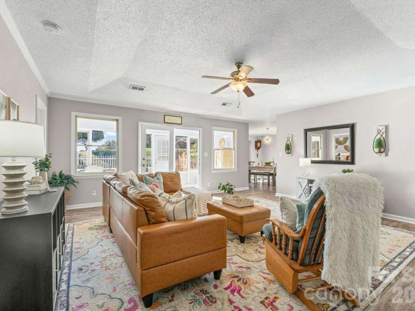 302 Hidden Creek Circle, Salisbury, NC 28147.  MLS# CAR4429824, YatesRealty ID 54105. 