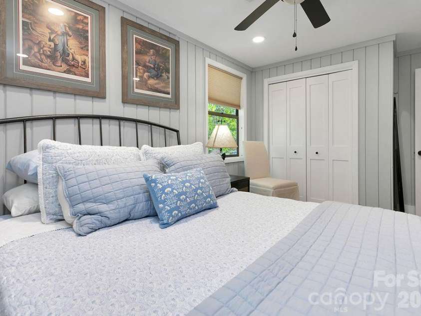 33 Lakeside Villas Drive, Brevard, NC 28712.  MLS# CAR4428174, YatesRealty ID 54107. Bedroom 2