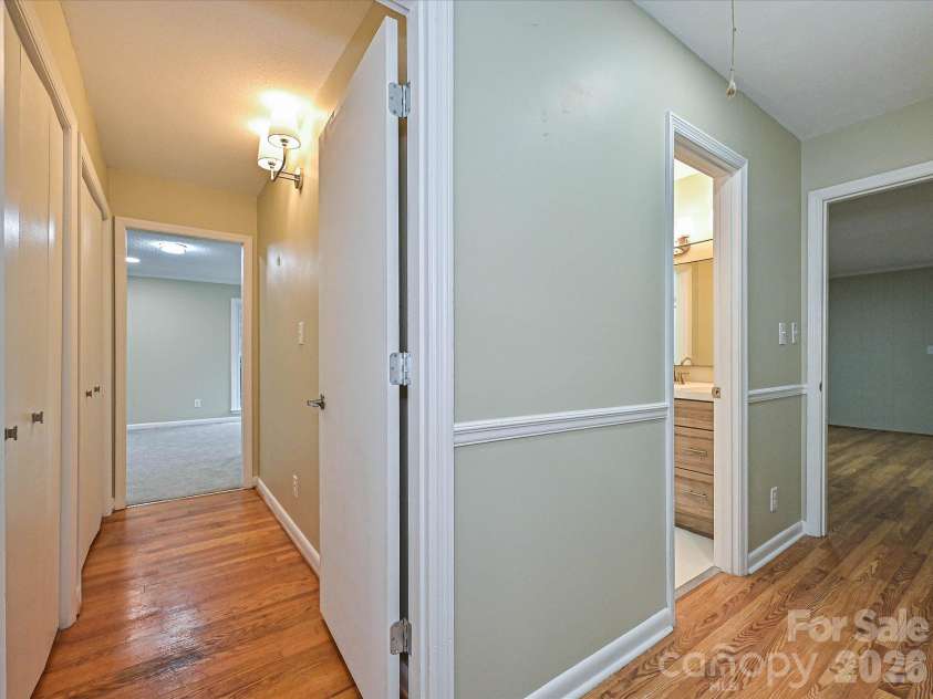 655 Greenbriar Avenue, Rock Hill, SC 29730.  MLS# CAR4429984, YatesRealty ID 54108. 