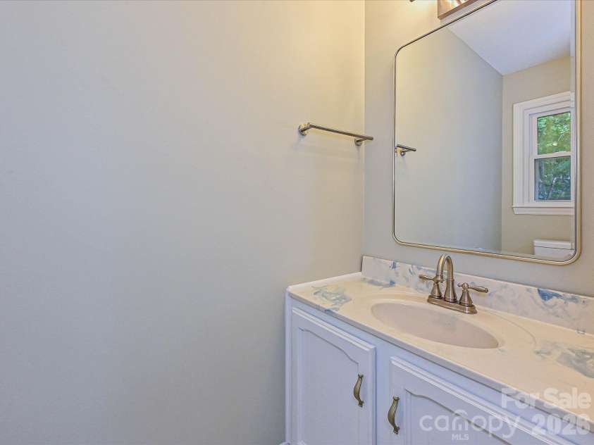 655 Greenbriar Avenue, Rock Hill, SC 29730.  MLS# CAR4429984, YatesRealty ID 54108. 