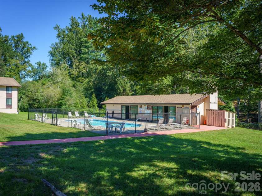111 Shepard Square, Brevard, NC 28712.  MLS# CAR4430413, YatesRealty ID 54111. 