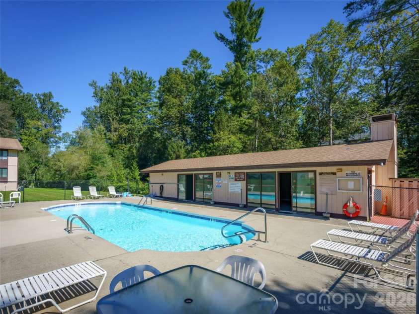 111 Shepard Square, Brevard, NC 28712.  MLS# CAR4430413, YatesRealty ID 54111. 