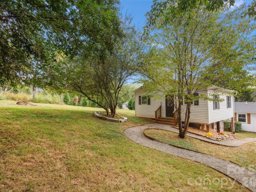 50 Long Cove Road, Candler, NC 28715.  MLS# CAR4430408, YatesRealty ID 54113. 