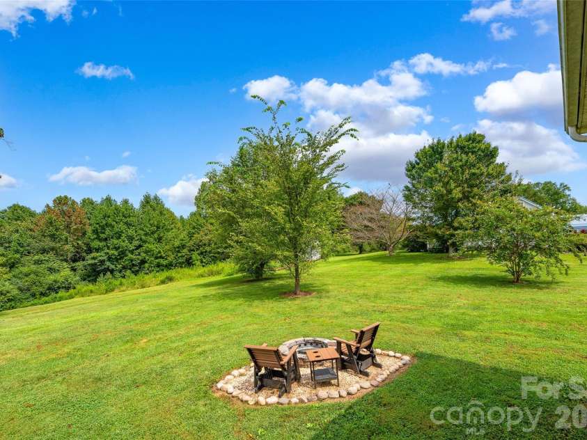 326 Dowell Road, Olin, NC 28660.  MLS# CAR4422426, YatesRealty ID 54122. 