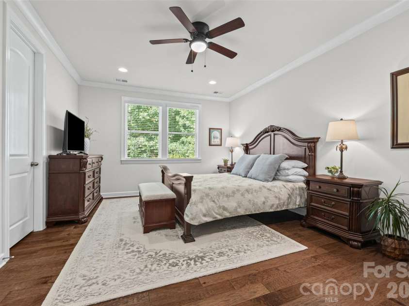 519 Sandbar Point, Clover, SC 29710.  MLS# CAR4426535, YatesRealty ID 54126. 
