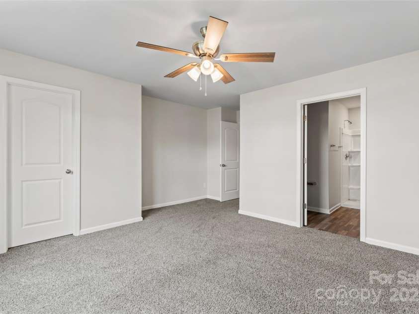 221 Century Drive, Salisbury, NC 28147.  MLS# CAR4246422, YatesRealty ID 5413. 