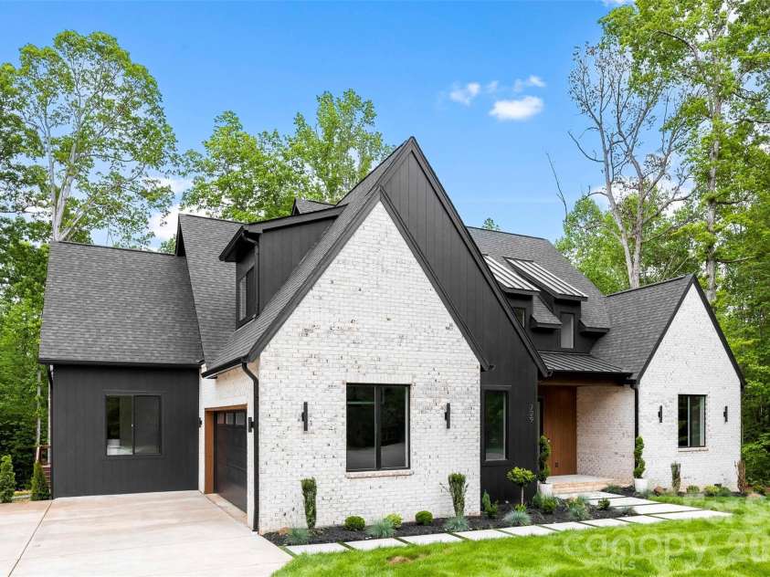 729 Amesbury Drive, Mt Ulla, NC 28125.  MLS# CAR4328135, YatesRealty ID 5413. 