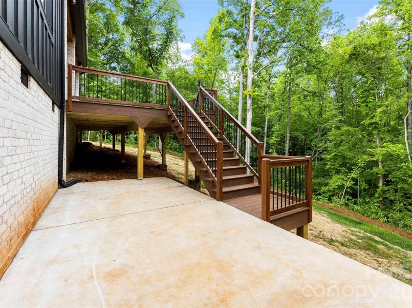 729 Amesbury Drive, Mt Ulla, NC 28125.  MLS# CAR4328135, YatesRealty ID 5413. 