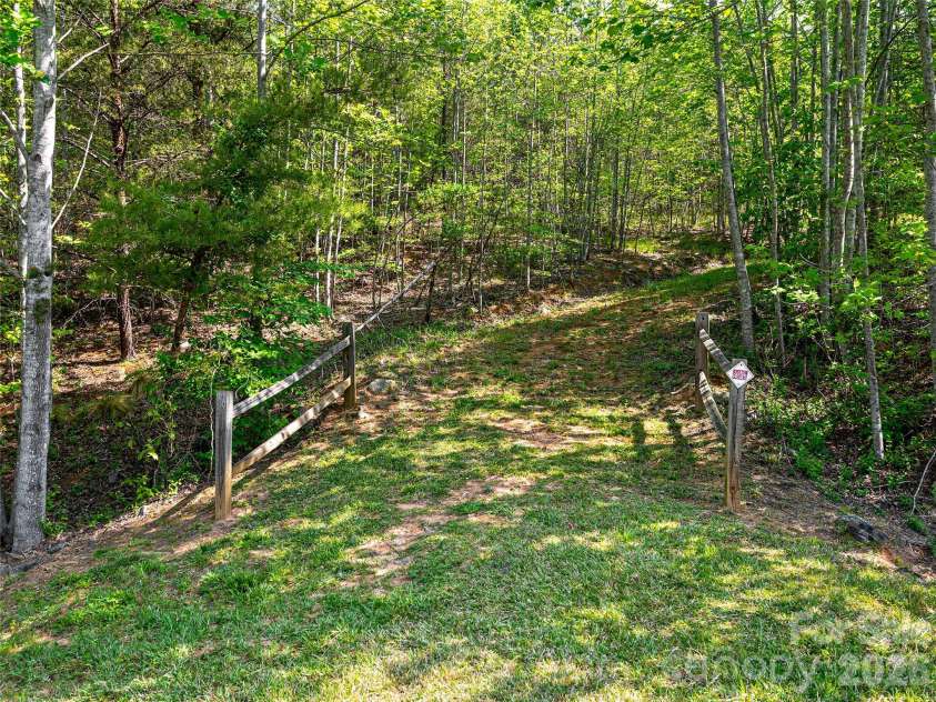 5 Chalet Court, Mill Spring, NC 28756.  MLS# CAR4430432, YatesRealty ID 54131. 