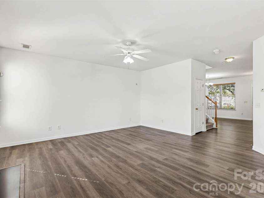 1530 Big Leaf Drive, Charlotte, NC 28262.  MLS# CAR4426949, YatesRealty ID 54132. 