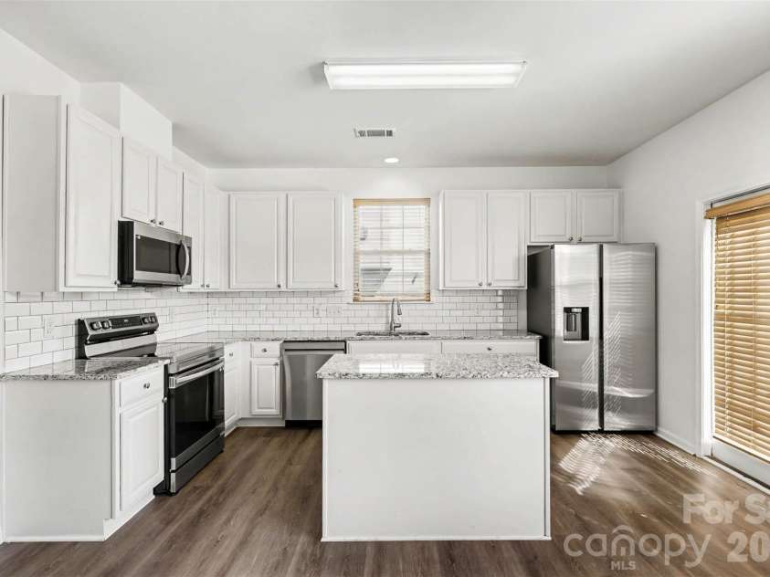 1530 Big Leaf Drive, Charlotte, NC 28262.  MLS# CAR4426949, YatesRealty ID 54132. 