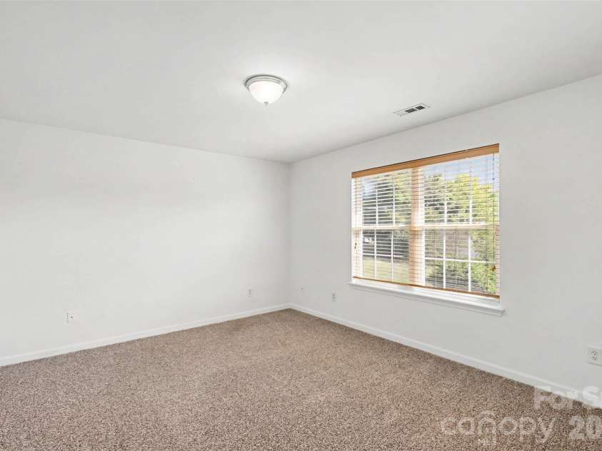 1530 Big Leaf Drive, Charlotte, NC 28262.  MLS# CAR4426949, YatesRealty ID 54132. 