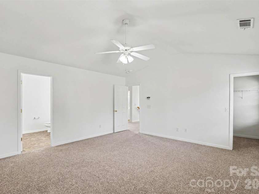 1530 Big Leaf Drive, Charlotte, NC 28262.  MLS# CAR4426949, YatesRealty ID 54132. 
