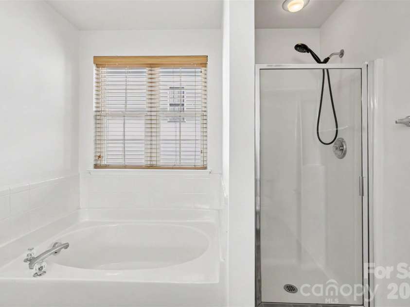 1530 Big Leaf Drive, Charlotte, NC 28262.  MLS# CAR4426949, YatesRealty ID 54132. 