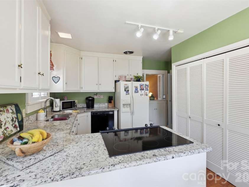 755 Milton Avenue, Rock Hill, SC 29730.  MLS# CAR4429600, YatesRealty ID 54134. 