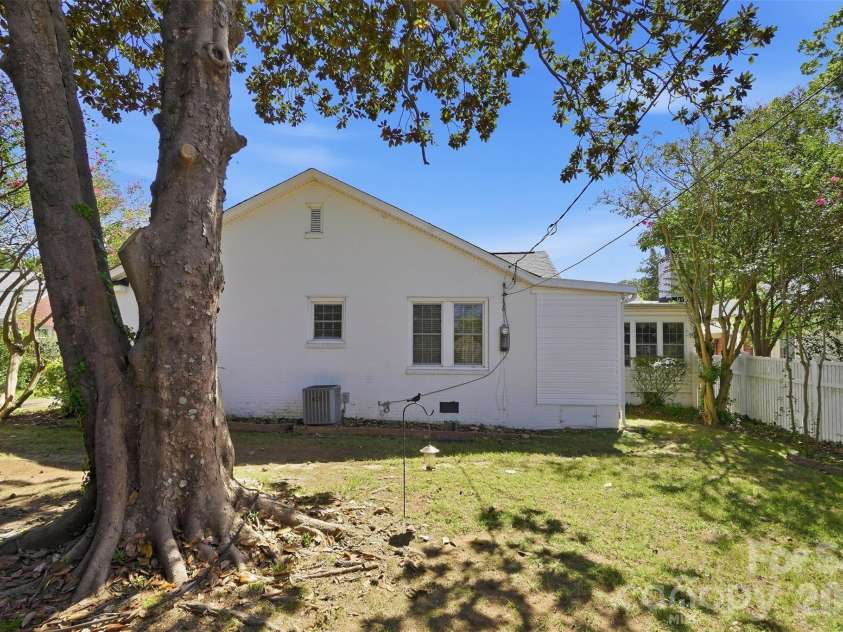 755 Milton Avenue, Rock Hill, SC 29730.  MLS# CAR4429600, YatesRealty ID 54134. 