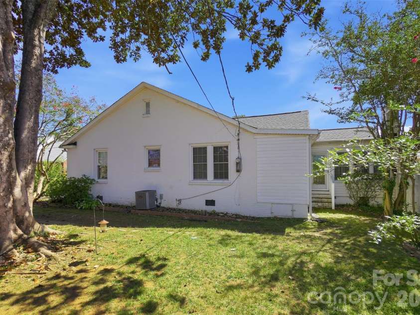 755 Milton Avenue, Rock Hill, SC 29730.  MLS# CAR4429600, YatesRealty ID 54134. 