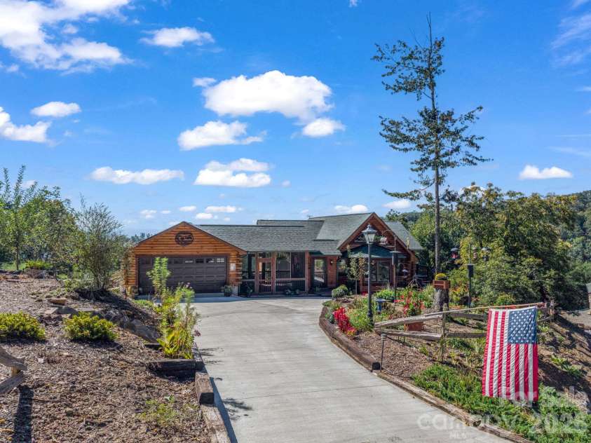 762 Valley View Drive, Bostic, NC 28018.  MLS# CAR4430472, YatesRealty ID 54135. 