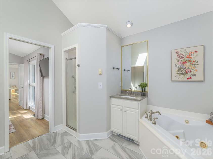 465 Leatherwood Road, Maggie Valley, NC 28751.  MLS# CAR4430446, YatesRealty ID 54136. 