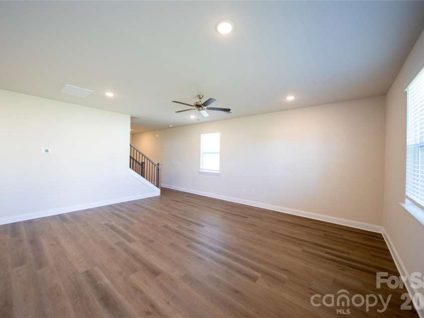 539 Larragan Drive, Denver, NC 28037.  MLS# CAR4430471, YatesRealty ID 54137. 