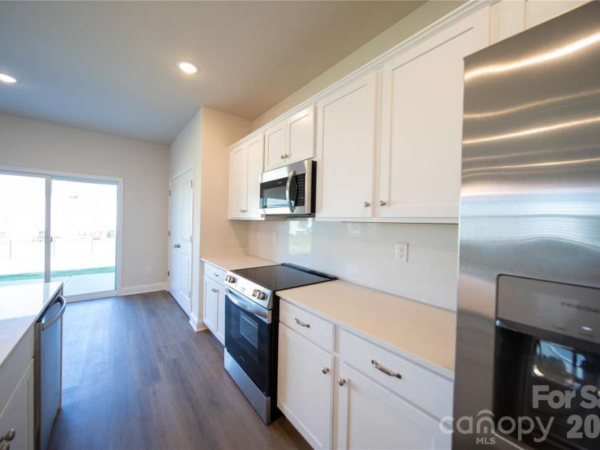 539 Larragan Drive, Denver, NC 28037.  MLS# CAR4430471, YatesRealty ID 54137. 