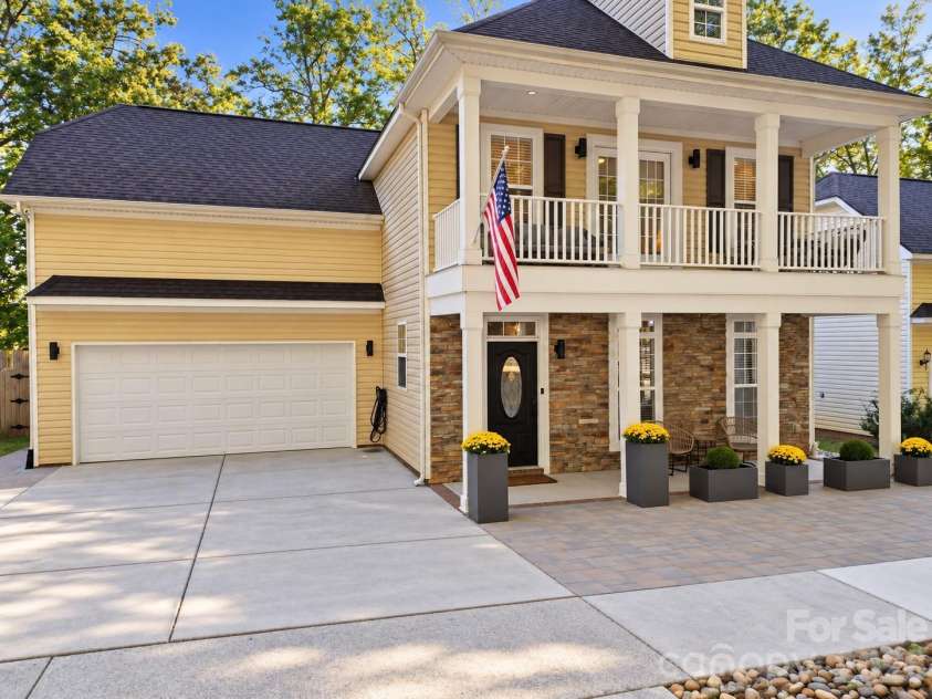 13118 Windy Lea Lane, Huntersville, NC 28078.  MLS# CAR4429996, YatesRealty ID 54139. 