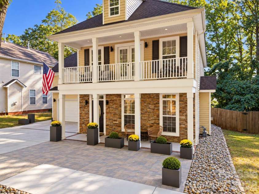 13118 Windy Lea Lane, Huntersville, NC 28078.  MLS# CAR4429996, YatesRealty ID 54139. 