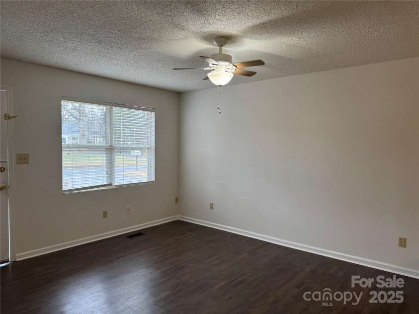 2081 Whisnant Avenue, Newton, NC 28658.  MLS# CAR4314434, YatesRealty ID 5414. 