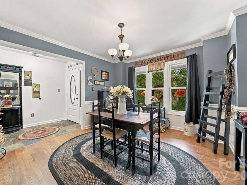 3645 Wandering Lane, Hickory, NC 28601.  MLS# CAR4429752, YatesRealty ID 54142. 