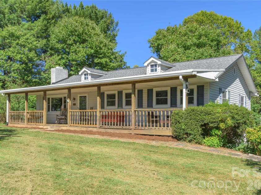 550 Enka Lake Road, Candler, NC 28715.  MLS# CAR4430159, YatesRealty ID 54146. 