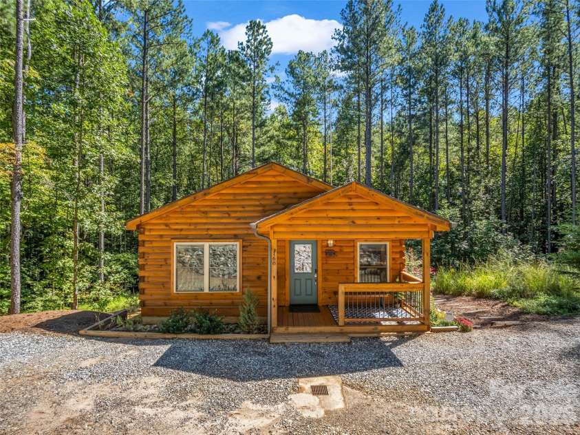 168 Chasewood Drive, Rutherfordton, NC 28139.  MLS# CAR4430016, YatesRealty ID 54149. 