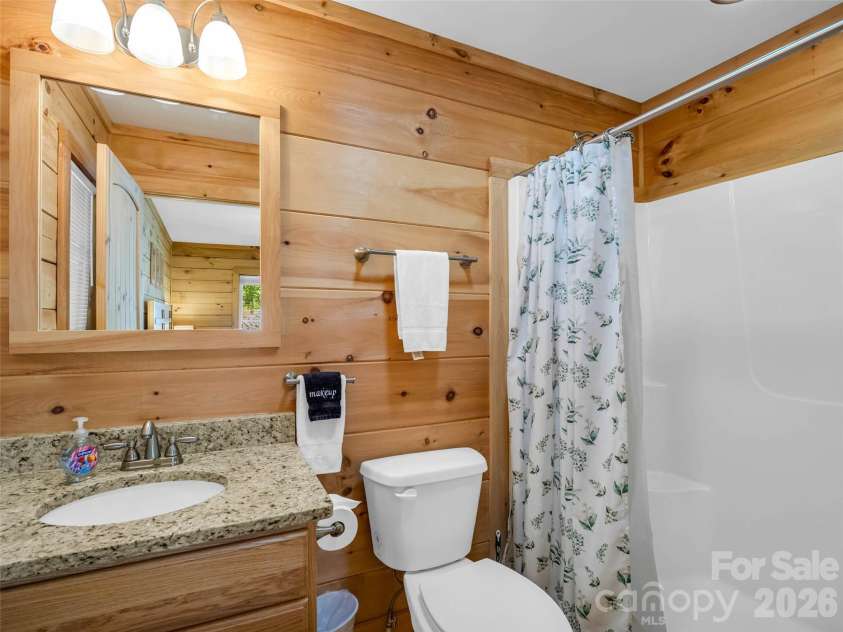 168 Chasewood Drive, Rutherfordton, NC 28139.  MLS# CAR4430016, YatesRealty ID 54149. 