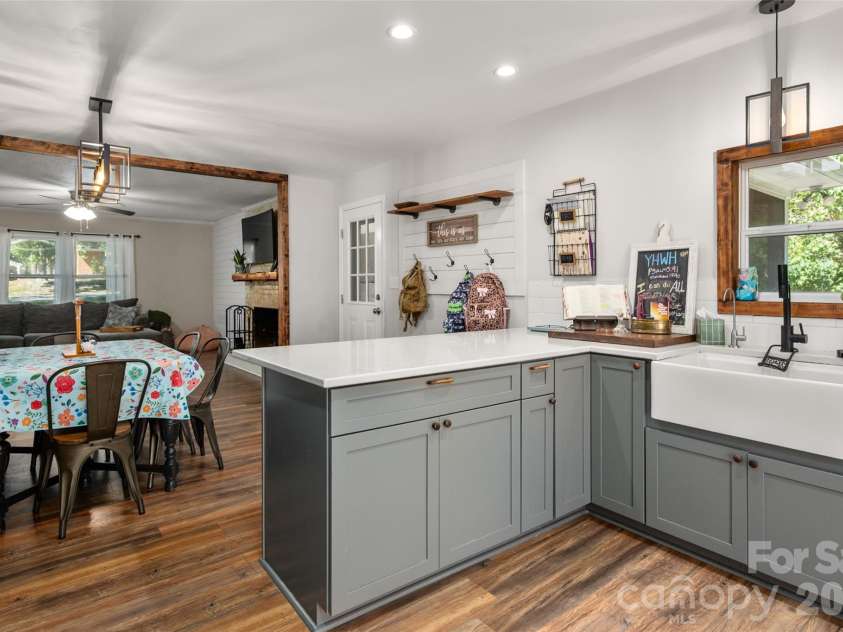2559 Watson Drive, Lancaster, SC 29720.  MLS# CAR4428149, YatesRealty ID 54150. 