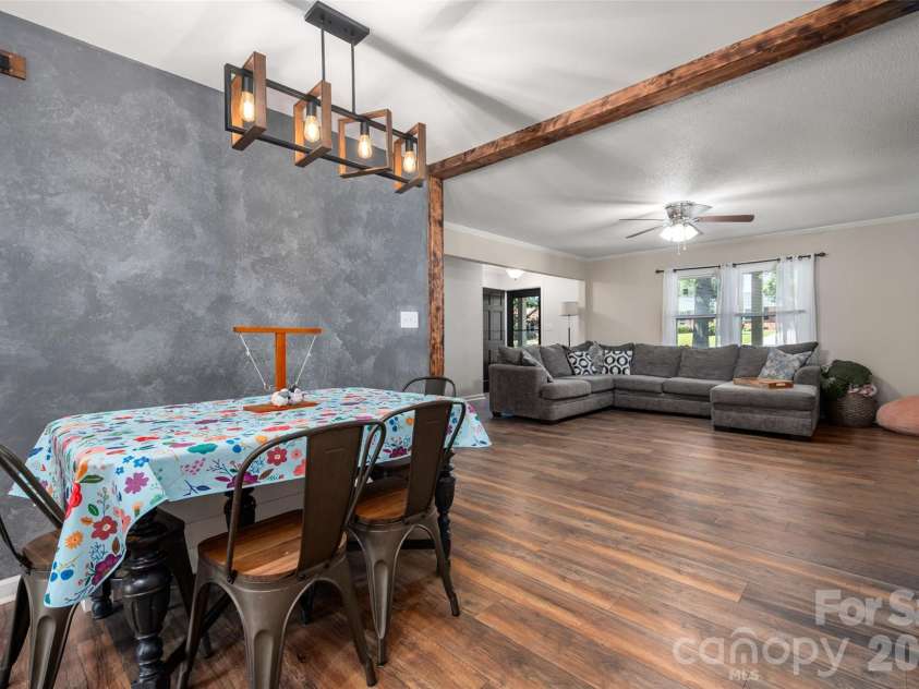 2559 Watson Drive, Lancaster, SC 29720.  MLS# CAR4428149, YatesRealty ID 54150. 